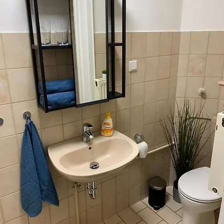 Haus Am Stadtrand Mit Super Verbindung In * Kassel