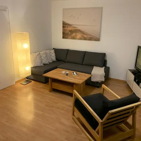 Haus Am Stadtrand Mit Super Verbindung In Holiday home Kassel