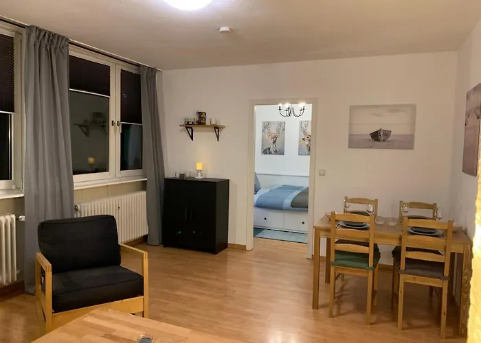 Haus Am Stadtrand Mit Super Verbindung In בית נופש *