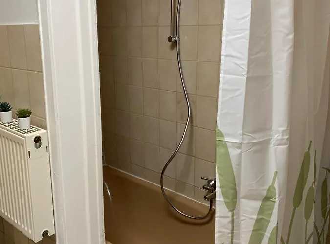 Сasa de vacaciones Haus Am Stadtrand Mit Super Verbindung In *